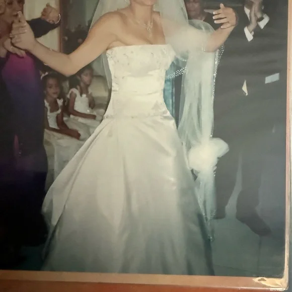 Reem Acra Strapless White Dress - Picture 3 of 10